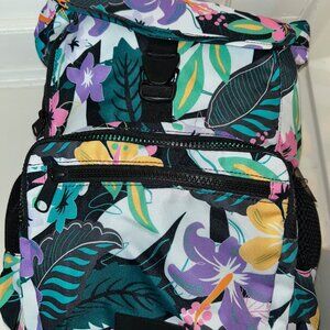 Vera Bradley Green leaves/floral Tropical pattern